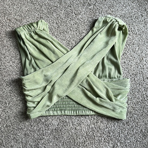 Lulus , Matching Set - Picture 2 of 3